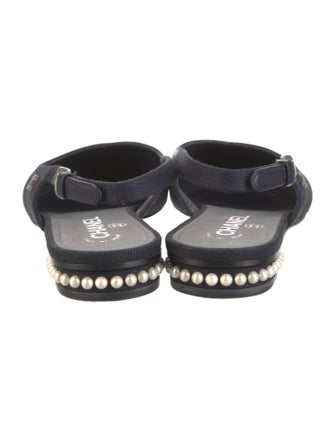 Chanel 2015 Interlocking CC Logo Slingback Flats