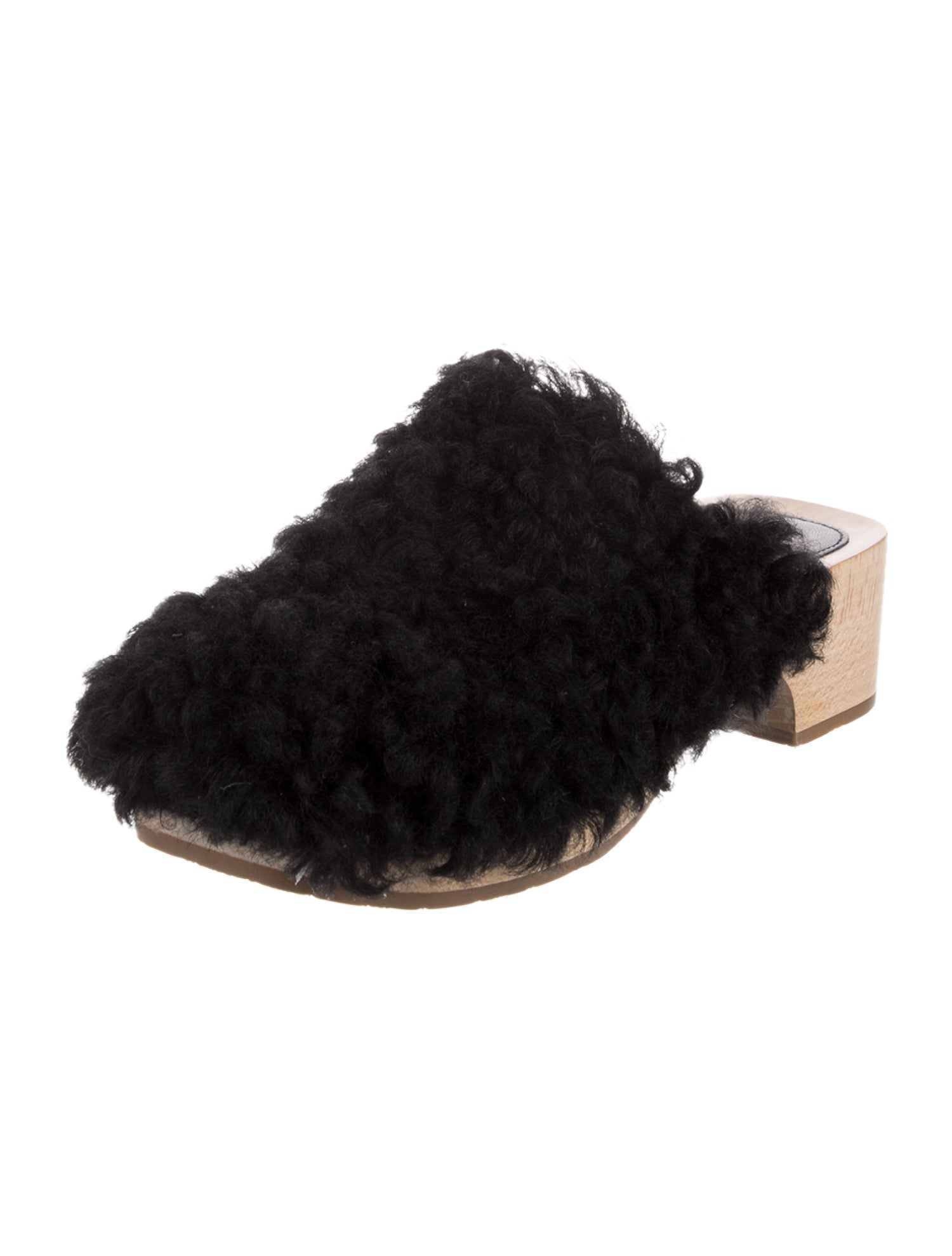 Chanel 2022 Interlocking CC Logo Mules