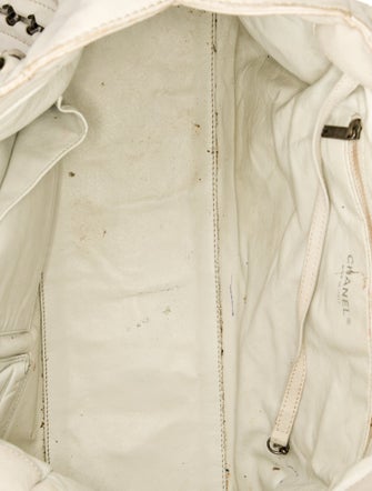 Chanel E/W Modern Chain Tote