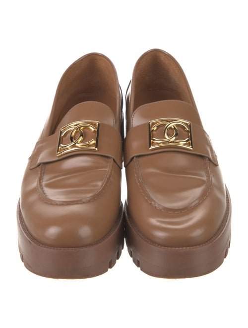Chanel 2023 Interlocking CC Logo Loafers