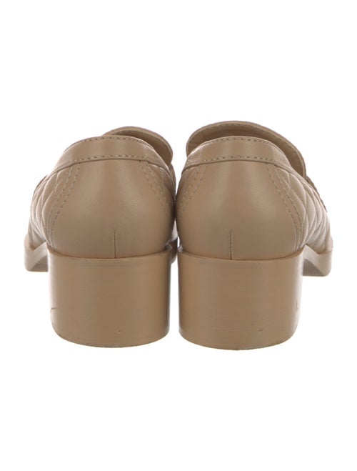 Chanel 2023 Interlocking CC Logo Pumps