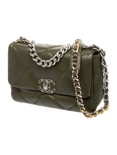 Chanel Medium 19 Flap Bag