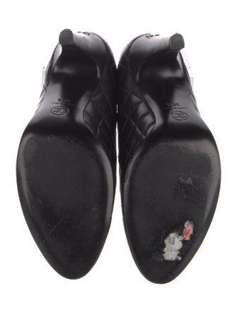 Chanel 2013 Interlocking CC Logo Pumps