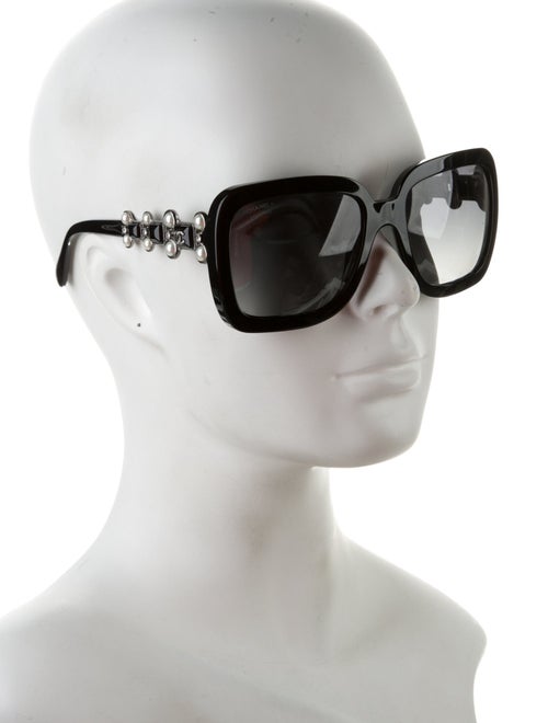 Chanel Interlocking CC Logo Square Sunglasses
