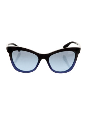 Chanel Interlocking CC Logo Cat-Eye Sunglasses