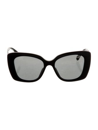 Chanel Interlocking CC Logo Oversize Sunglasses