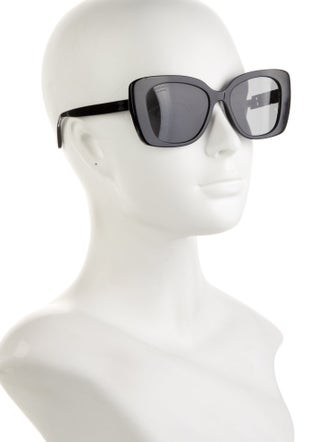 Chanel Interlocking CC Logo Oversize Sunglasses