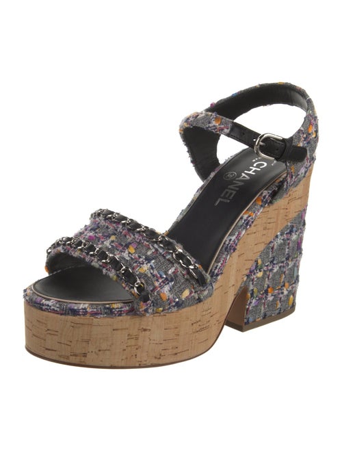 Chanel 2019 Interlocking CC Logo Espadrilles