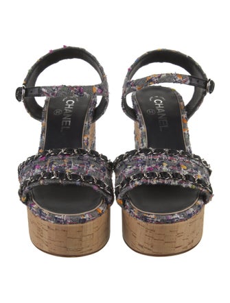 Chanel 2019 Interlocking CC Logo Espadrilles