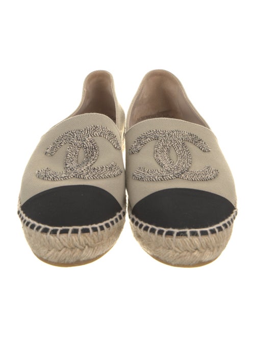 Chanel 2020 Interlocking CC Logo Espadrilles
