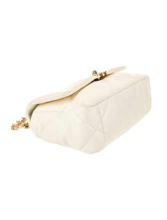 Chanel Medium 19 Flap Bag