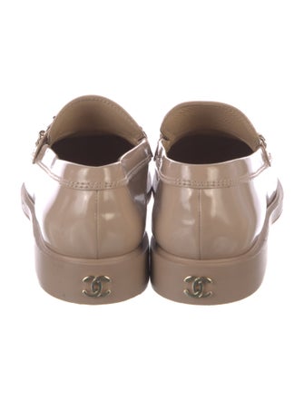 Chanel Interlocking CC Logo Calfskin Loafers