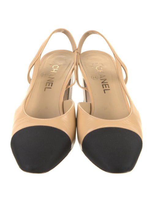 Chanel Interlocking CC Logo Leather Slingback Pumps