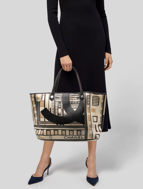 Chanel Le Train Shopping Tote