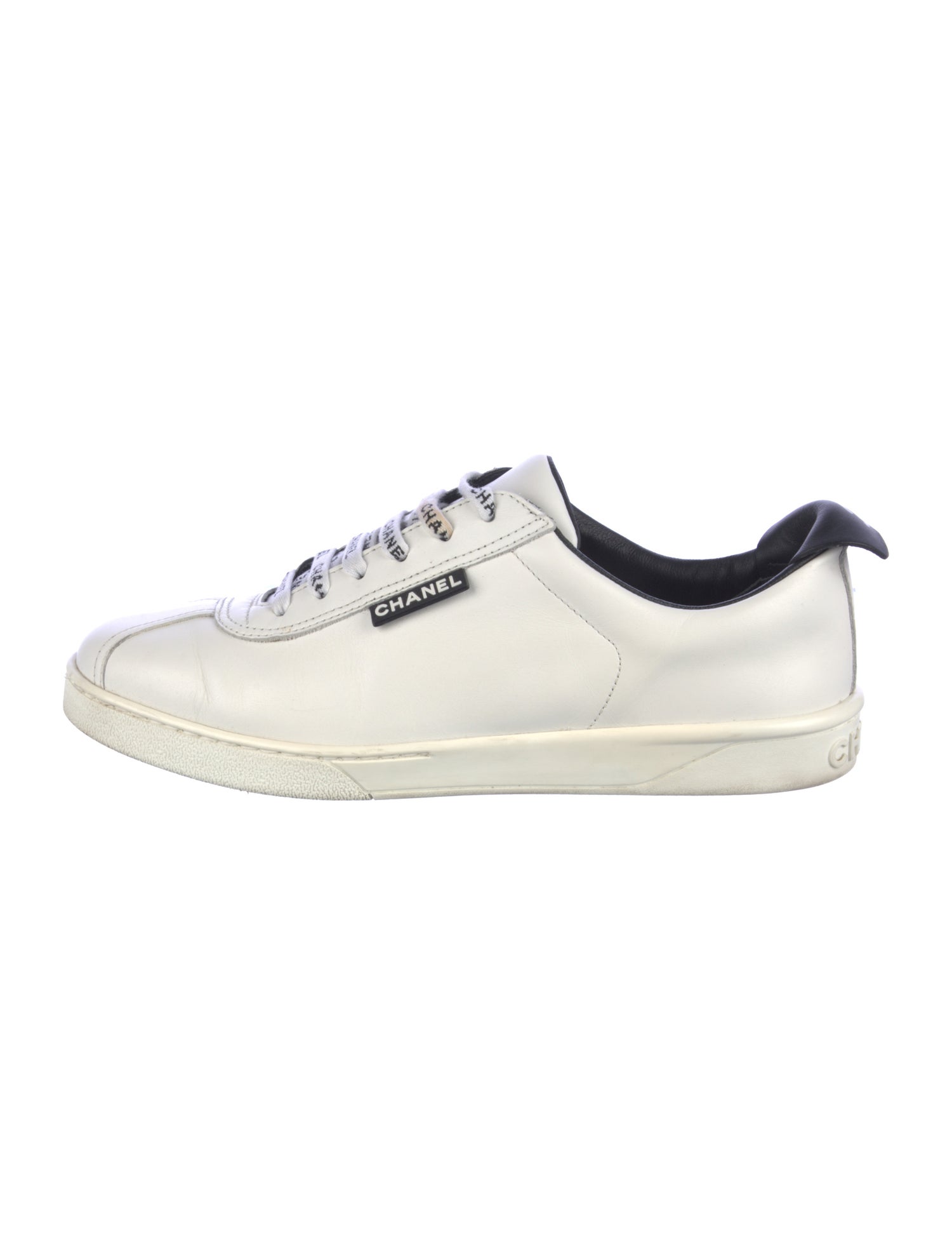 Chanel Interlocking CC Logo Leather Sneakers