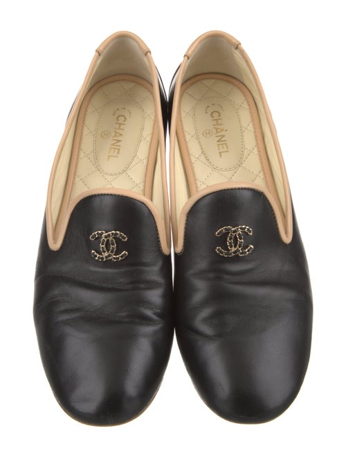 Chanel Interlocking CC Logo Leather Loafers