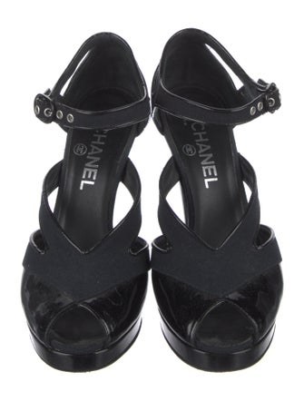 Chanel Interlocking CC Logo Patent Leather Sandals