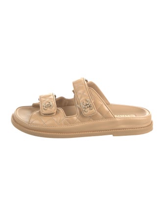 Chanel Gate No. 5 Interlocking CC Logo Slides