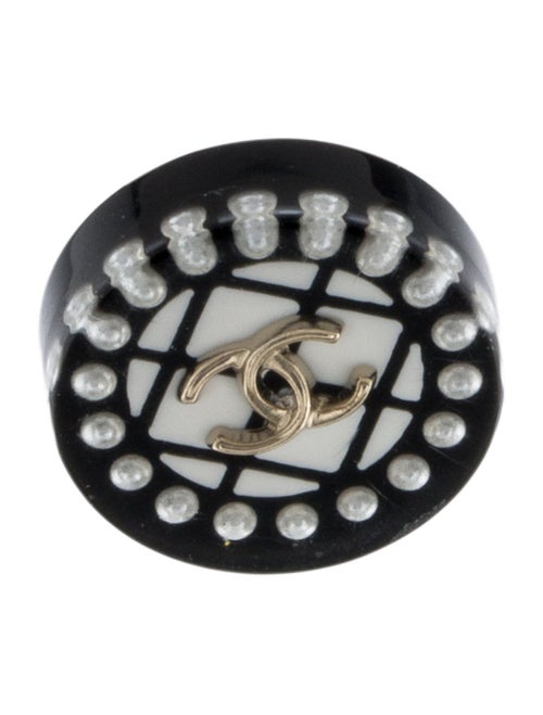 Chanel Faux Pearl & Resin CC Stud Single Earring