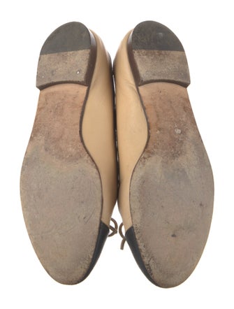 Chanel Interlocking CC Logo Leather Ballet Flats