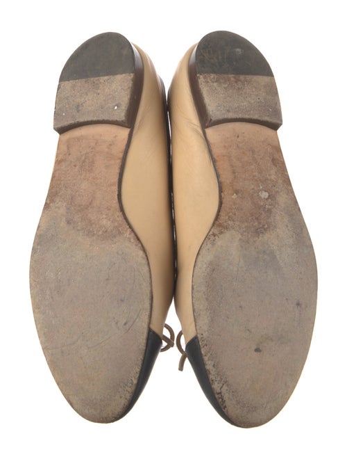 Chanel Interlocking CC Logo Leather Ballet Flats