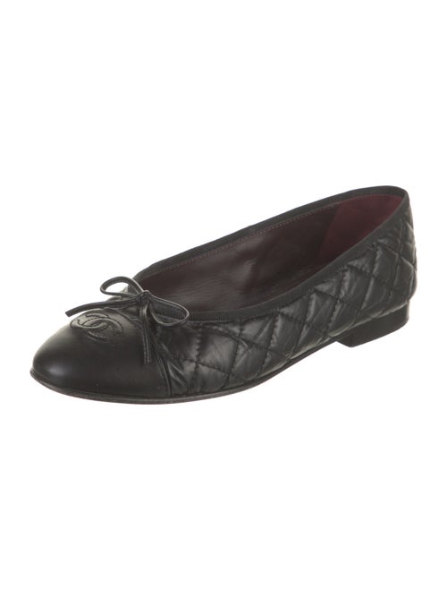 Chanel Interlocking CC Logo Leather Ballet Flats