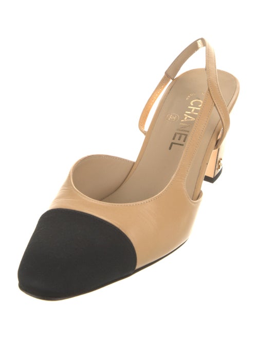 Chanel Interlocking CC Logo Leather Slingback Pumps