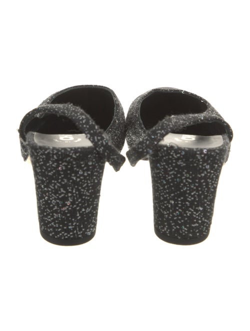 Chanel Interlocking CC Logo Tweed Slingback Pumps