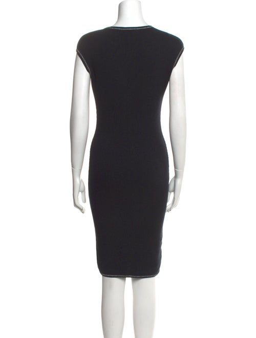 Chanel 2012 Knee-Length Dress