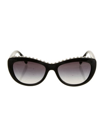 Chanel Interlocking CC Logo Cat-Eye Sunglasses