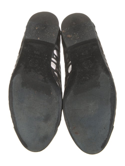 Chanel Interlocking CC Logo Calfskin Flats