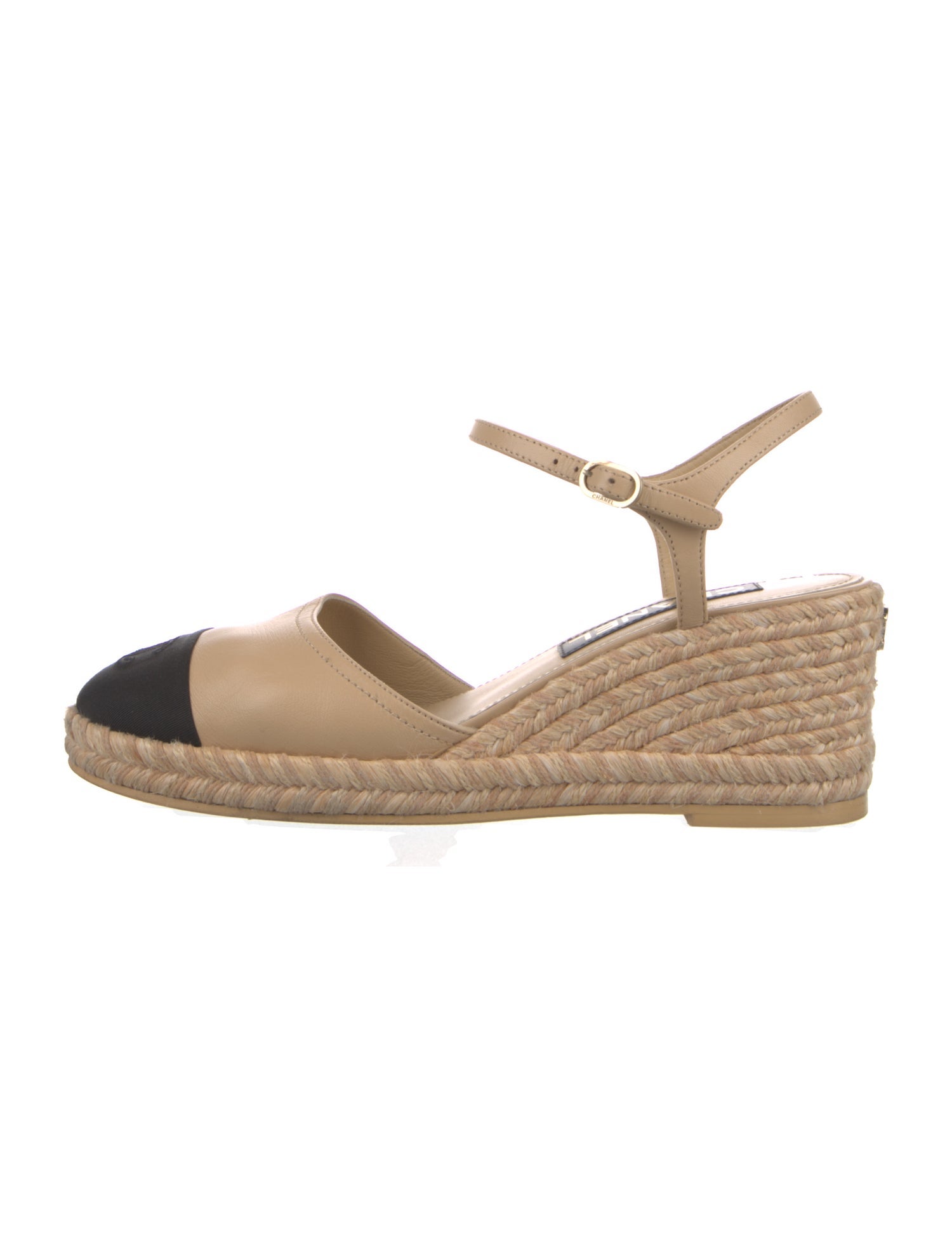 Chanel 2023 Interlocking CC Logo Slingback Pumps