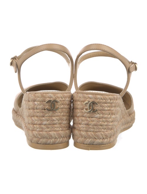 Chanel 2023 Interlocking CC Logo Slingback Pumps