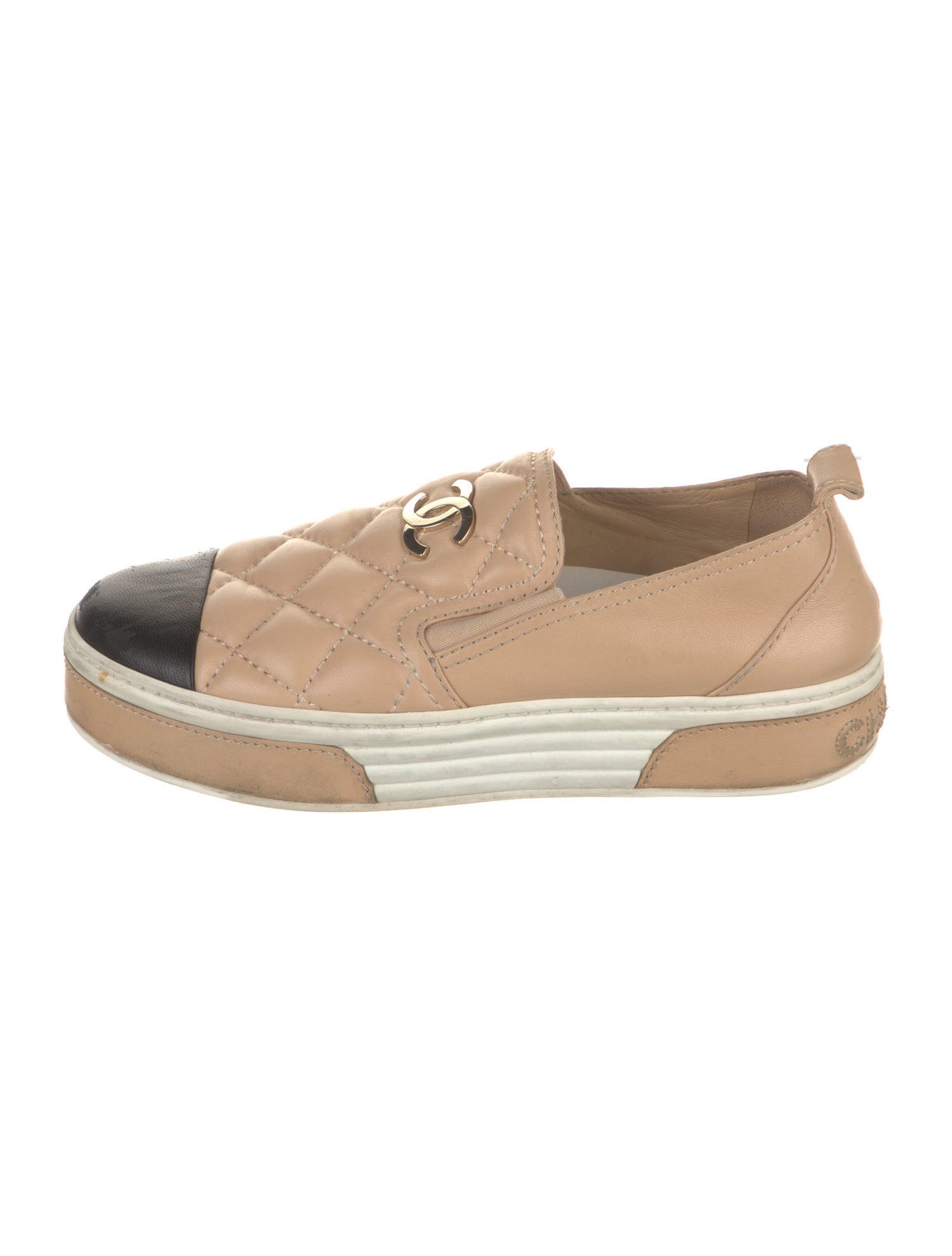 Chanel Interlocking CC Logo Leather Sneakers