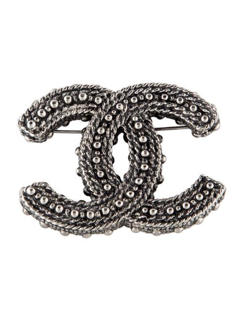 Chanel Textured Enamel CC Brooch