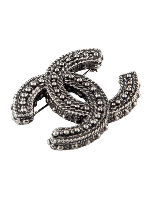 Chanel Textured Enamel CC Brooch