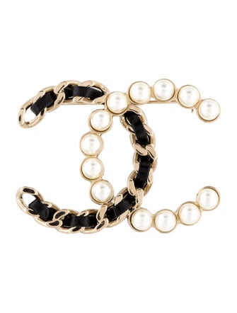 Chanel Faux Pearl & Leather CC Logo Brooch