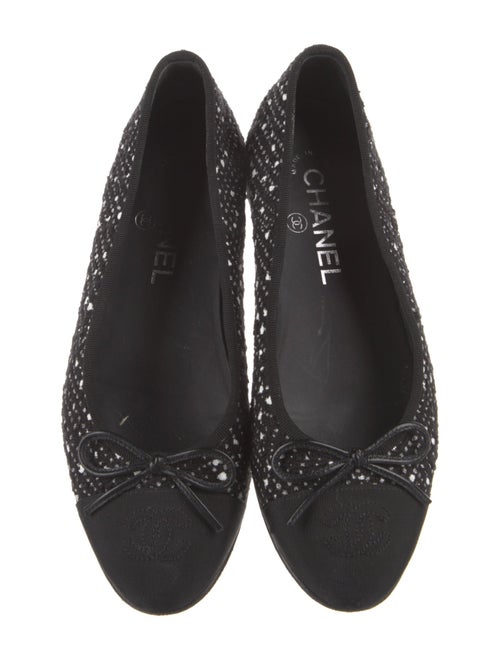 Chanel 2023 Interlocking CC Logo Ballet Flats