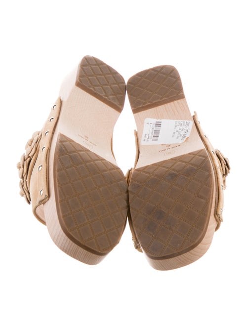 Chanel 2022 Interlocking CC Logo Slides