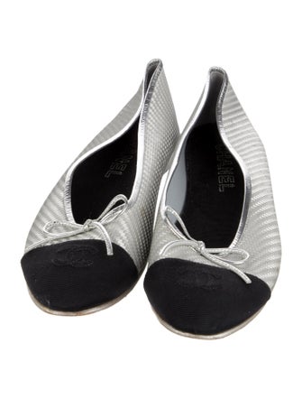 Chanel 2017 Interlocking CC Logo Ballet Flats