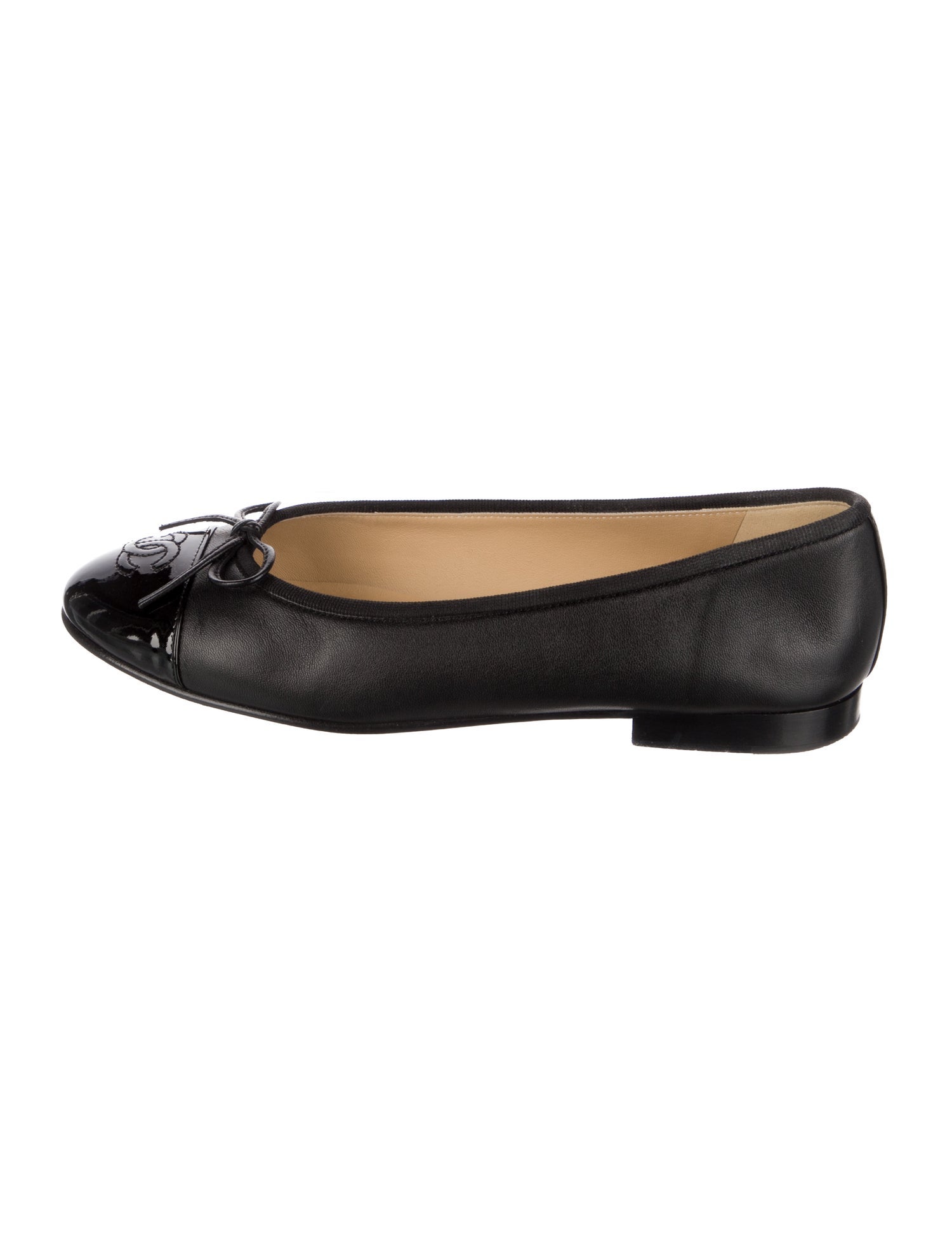 Chanel Interlocking CC Logo Lambskin Ballet Flats