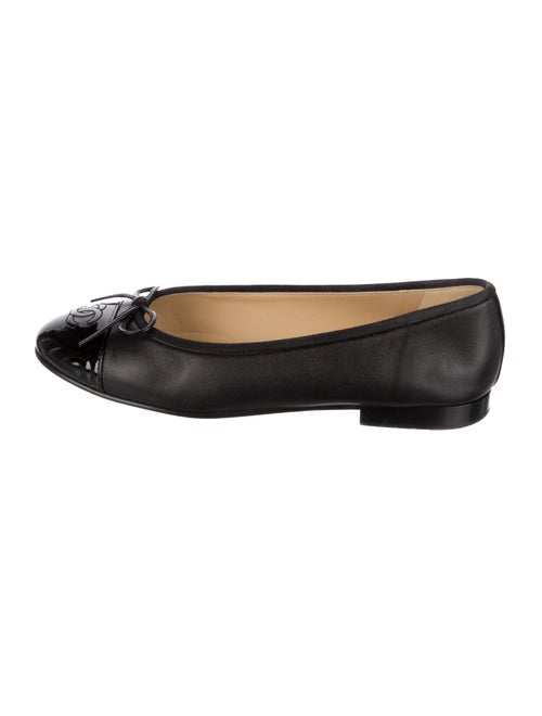Chanel Interlocking CC Logo Lambskin Ballet Flats