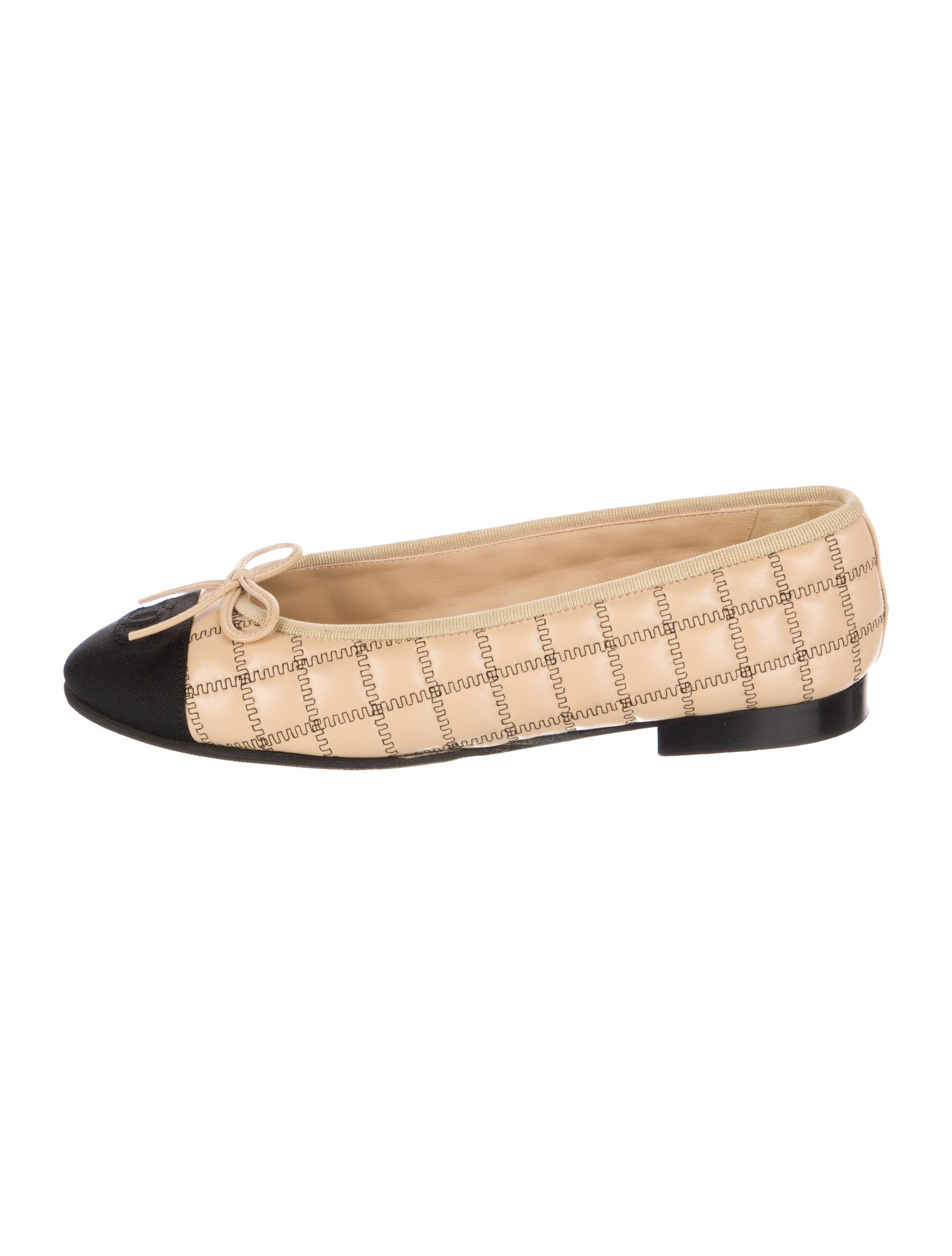 Chanel 2024 Interlocking CC Logo Ballet Flats