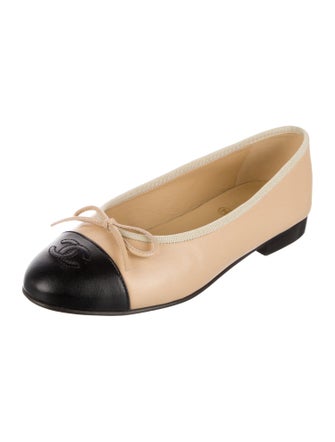 Chanel Interlocking CC Logo Lambskin Ballet Flats