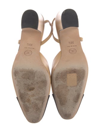 Chanel Interlocking CC Logo Goat Leather Slingback Pumps