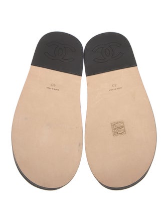 Chanel 2021 Interlocking CC Logo Gladiator Sandals