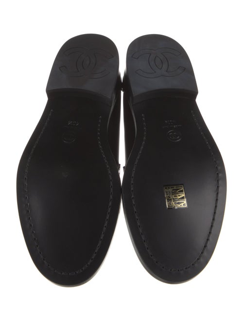 Chanel Interlocking CC Logo Leather Loafers