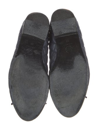 Chanel Interlocking CC Logo Leather Ballet Flats