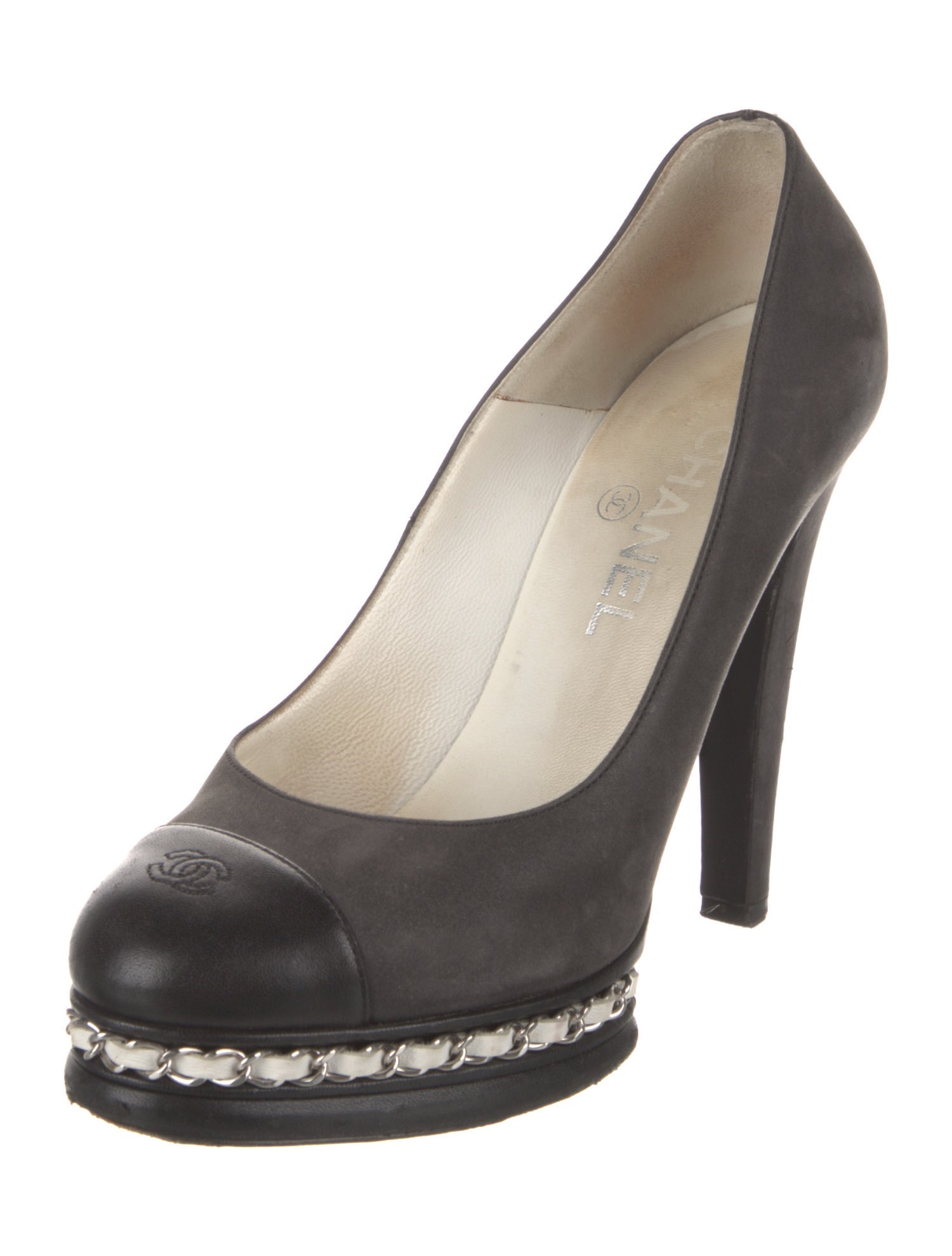 Chanel Interlocking CC Logo Suede Pumps