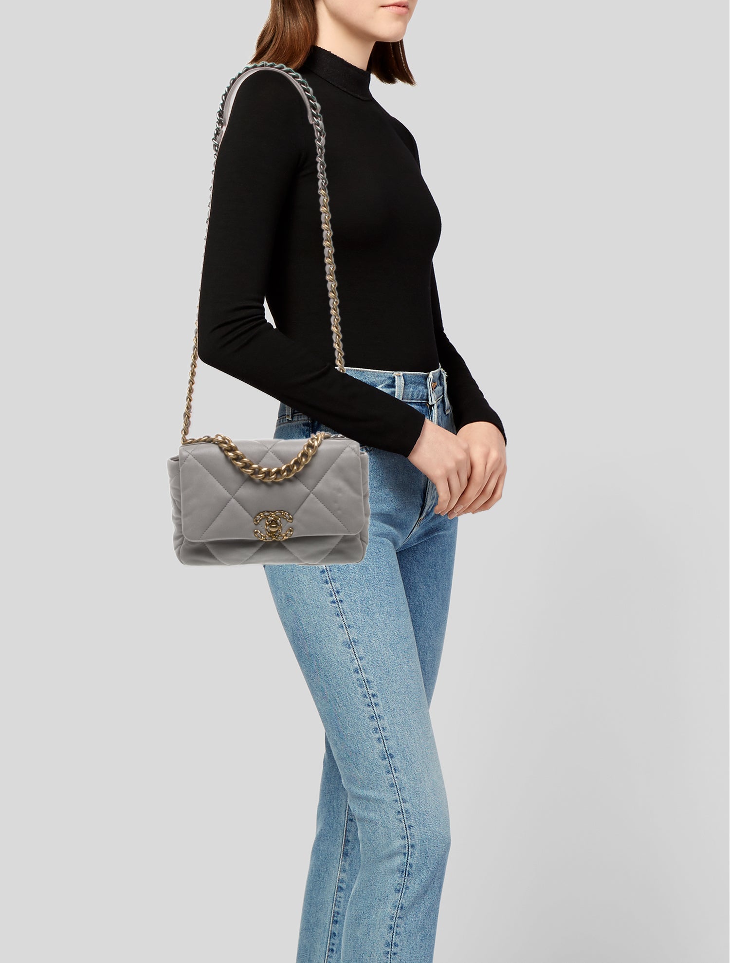 Chanel Medium 19 Flap Bag